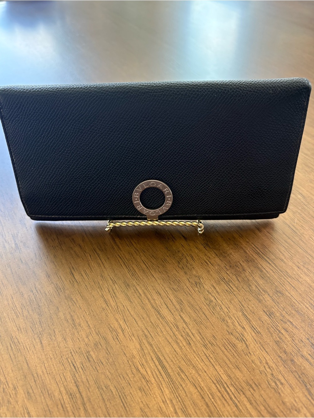 GUC BVLGARI Black Saffiano Leather Italian Wallet w/ Striking Silver-Tone Clasp